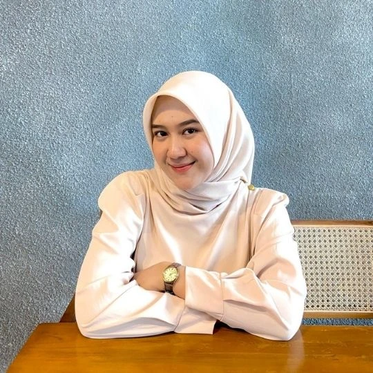 Tutor Cetta Korean Radya Ratih